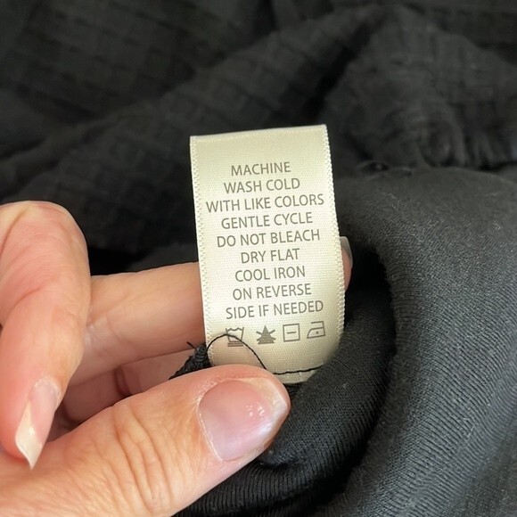 Max Studio High Neck Black Sweater Size Small - Picture 7 of 11